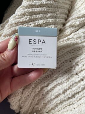 ESPA Pomelo Lip Balm - Hydrating Lip Care in Pale Blue & White